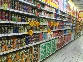 當攝影師和美女在超市相遇,奇跡發生了